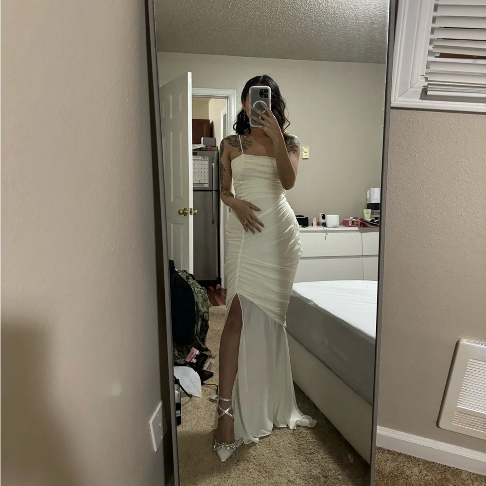 House of CB Pearla Dress - Picture 4 of 4